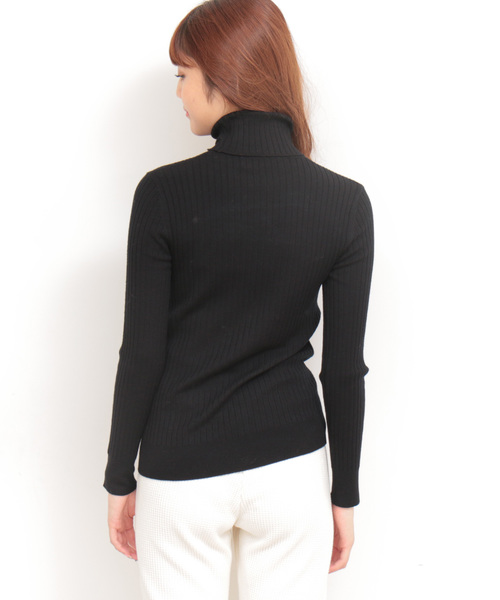 N.（N. Natural Beauty Basic）（エヌエヌナチュラルビューティーベーシック）の「◆≪ウールベーシックⅠ タートルネックニット≫（ニット/セーター・レディース・ブラック/ベージュ/ブラウン/ピンク/ブルー/グリーン/ホワイト・MEDIUM）」の14枚目の写真