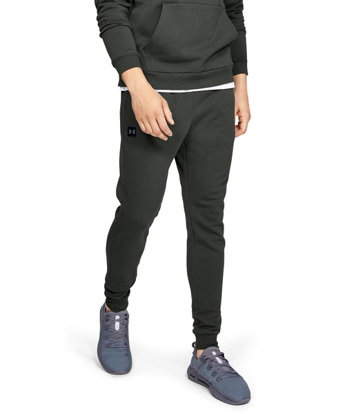 UNDER ARMOUR（アンダーアーマー）の「UAライバルフリースジョガー(ライフスタイル/ロングパンツ/MEN)[1320740]【セットアップ対応商品】（スウェットパンツ・メンズ・ヘザーチャコール/ダークインディゴブルー/ブラック/ライトグレー/カーキ・LG/SM/XL/XXL/MD）」の4枚目の写真