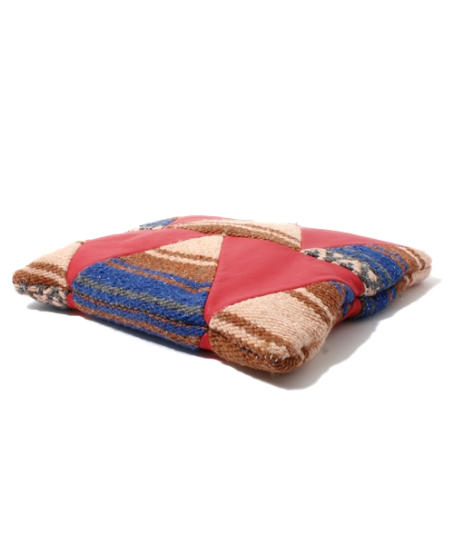 Free Peddler Market(フリーペドラーマーケット)の「【U.C.TILE】Triangle pattern Clutch bag Mexican(クラッチバッグ・レディース・A・FREE)」の3枚目の写真