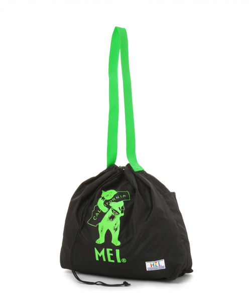 MEI（メイ）の「【MEI×GW】プリントバッグ/825778（トートバッグ・レディース・チャコールグレー/ブラック/グリーン/パープル系その他5・FREE）」の2枚目の写真