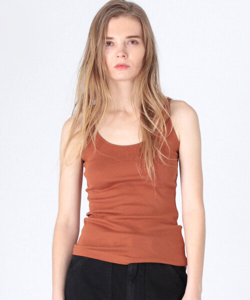 RNA-N（アールエヌエーエヌ）の「M1148 コットンフライスロングタンクトップ（タンクトップ・レディース・ブラウン/オフホワイト/スミクロ/キナリ・MEDIUM）」の17枚目の写真