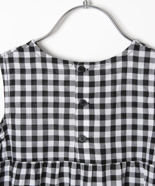 GLOBAL WORK（グローバルワーク）の「【キッズ】ティアードノースリーブミニワンピース/835981（ワンピース・キッズ・フューシャピンク/ブラック/ブルー・LARGE/MEDIUM/SMALL/X-LARGE/XX-LARGE）」の4枚目の写真