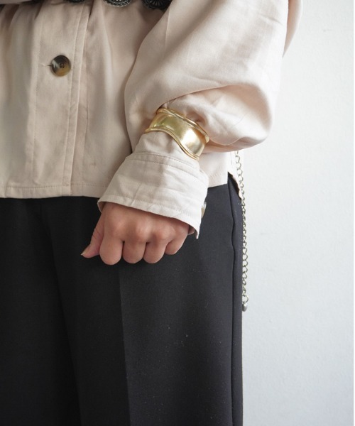 Port(ポート)の「ボリューム ウェーブ ワイドバングル(バングル/リストバンド・レディース・シルバー/ゴールド/シルバー系その他/ゴールド系その他・FREE)」の12枚目の写真