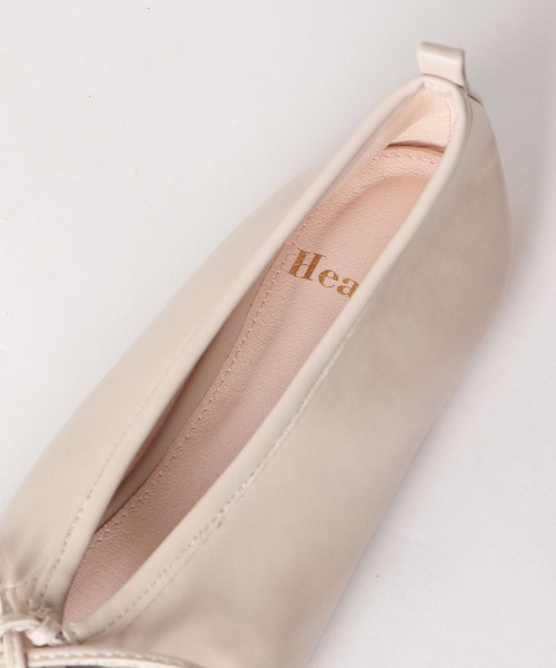 Heather（ヘザー）の「クシュクシュパンプス　868791（パンプス・レディース・アイボリー/ブラック・M/L）」の4枚目の写真