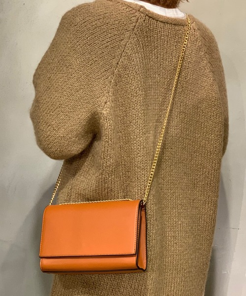 LuuNa（ルーナ）の「2WAY チェーン クラッチ ショルダー バッグ（ショルダーバッグ・レディース・ブラック/ネイビー/キャメル・FREE）」の3枚目の写真