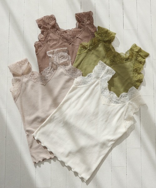 one after another NICE CLAUP(ワンアフターアナザーナイスクラップ)の「前後2Wayレースインナー(キャミソール・レディース・ベージュ/グリーン/アイボリー/モカ・FREE)」の12枚目の写真