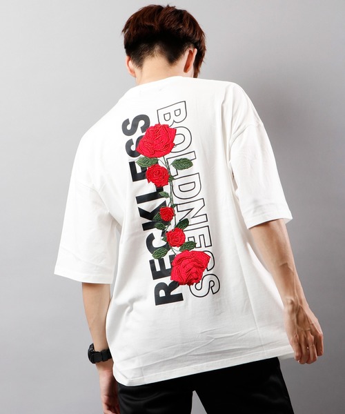 FUNALIVE（ファンアライブ）の「【RINGS】ルーズシルエット 半袖Tシャツ（Tシャツ/カットソー・メンズ・ホワイト/グリーン/ブラック系その他/グリーン系その他/ホワイト×ブルー/ブルー系その他/ブラック系その他2/サックスブルー/ベージュ/ブラック×ブルー/ホワイト×レッド/ブラック×レッド/ブラック・M/L）」の4枚目の写真