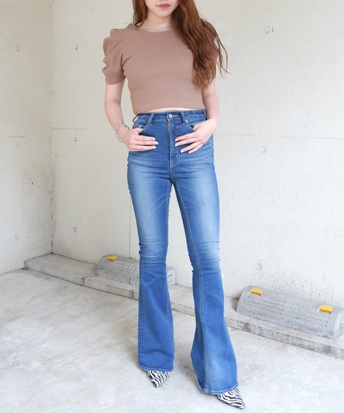 SPIRALGIRL(スパイラルガール)の「バッククロスパワショルカットトップス(Tシャツ/カットソー・レディース・ブラック/ベージュ/パープル/グリーン・FREE)」の12枚目の写真