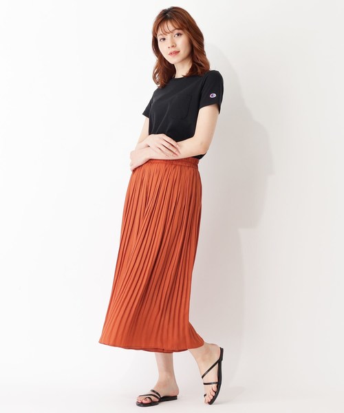 Champion(チャンピオン)の「Champion ポケットTシャツ(Tシャツ/カットソー・レディース・オフホワイト/グリーン/イエロー系7/オレンジ/ブラック・03/02)」の7枚目の写真