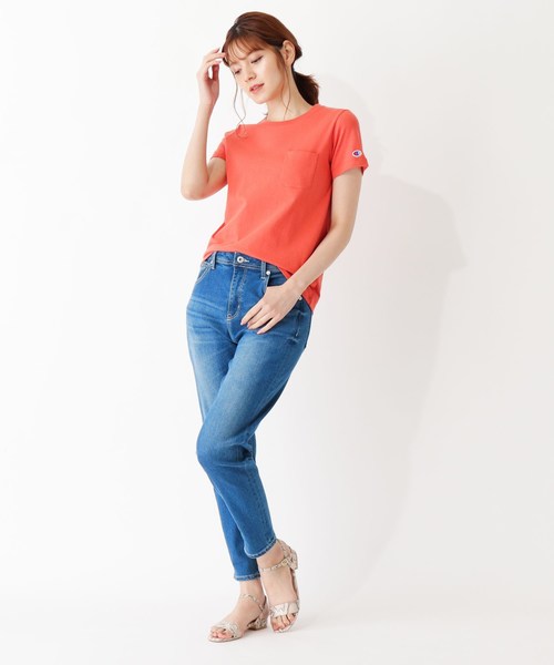 Champion(チャンピオン)の「Champion ポケットTシャツ(Tシャツ/カットソー・レディース・オフホワイト/グリーン/イエロー系7/オレンジ/ブラック・03/02)」の9枚目の写真