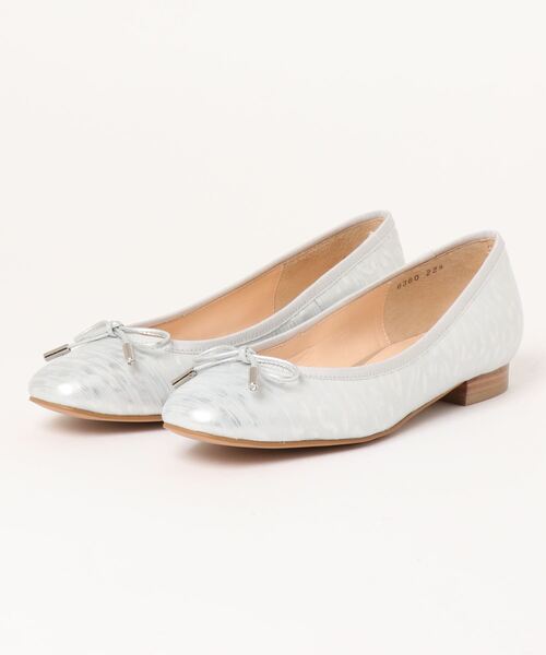 Jillstuart パンプスリボンモチーフカッターパンプス パンプス Jillstuart Shoe ジルスチュアート シュー のファッション Jillstuart パンプスリボンモチーフカッターパンプス パンプス Jillstuart Shoe ジルスチュアート シュー のファッション