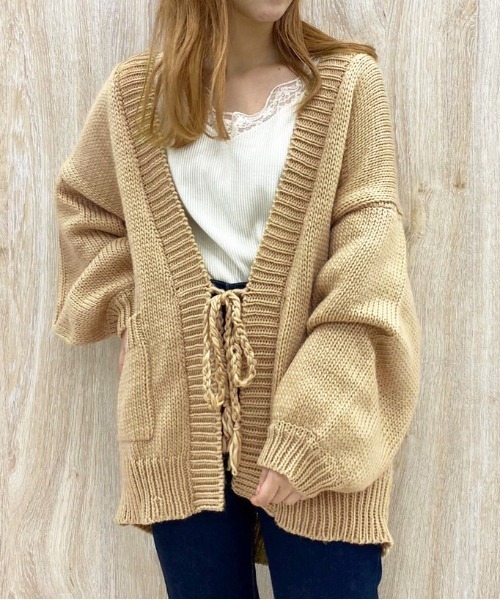 apres jour(アプレジュール)の「袖ボリュームカーディガン【ZOZOTOWN限定アイテム】【10AP】(カーディガン/ボレロ・レディース・モカ/アイボリー/ベージュ・X-LARGE/フリー)」の22枚目の写真