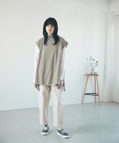 EMMA CLOTHES（エマクローズ）の「【VEST＆L/S TEEセット】サイドスリットムスビ ポンチベスト＆シルケットライク天竺 オーバーサイズ L/S カットソー（ベスト・メンズ・ホワイト/ライトグレー・FREE）」の3枚目の写真