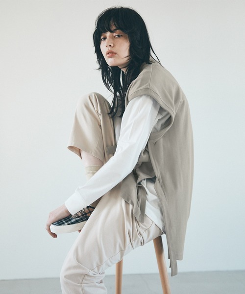 EMMA CLOTHES（エマクローズ）の「【VEST＆L/S TEEセット】サイドスリットムスビ ポンチベスト＆シルケットライク天竺 オーバーサイズ L/S カットソー（ベスト・メンズ・ホワイト/ライトグレー・FREE）」の8枚目の写真