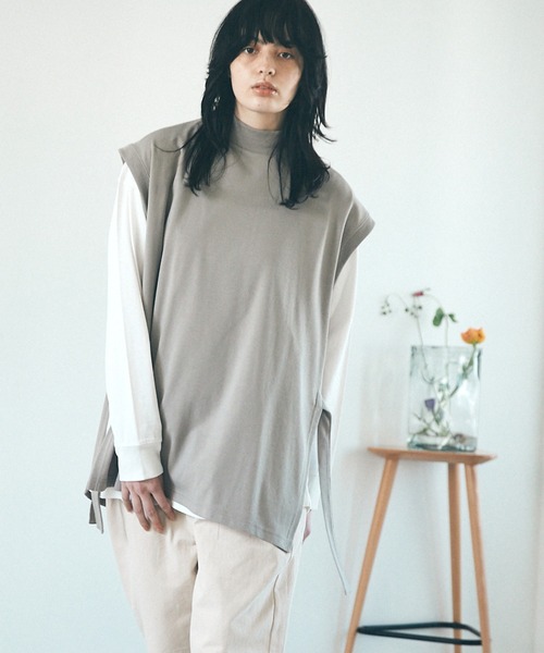 EMMA CLOTHES（エマクローズ）の「【VEST＆L/S TEEセット】サイドスリットムスビ ポンチベスト＆シルケットライク天竺 オーバーサイズ L/S カットソー（ベスト・メンズ・ホワイト/ライトグレー・FREE）」の6枚目の写真