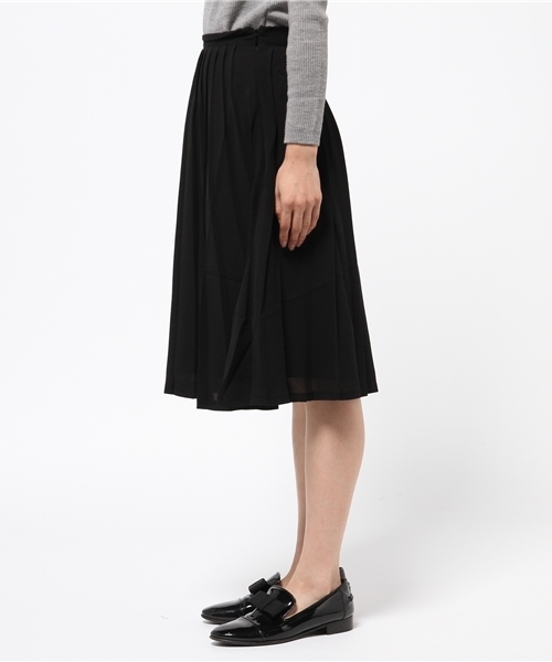koe（コエ）の「プリーツミディアムスカート（スカート・レディース・ブラック/ブルー/レッド・SMALL/LARGE/MEDIUM）」の12枚目の写真