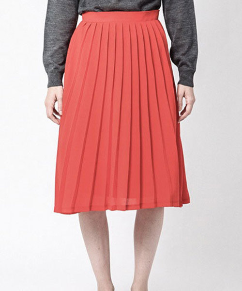 koe（コエ）の「プリーツミディアムスカート（スカート・レディース・ブラック/ブルー/レッド・SMALL/LARGE/MEDIUM）」の7枚目の写真