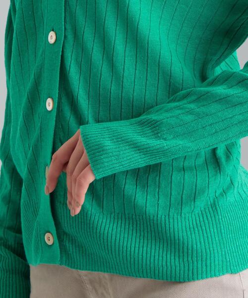 green label relaxing（グリーンレーベルリラクシング）の「[ 手洗い可能 ] CFC ワイド リブ Vネック カーディガン（カーディガン/ボレロ・レディース・ブラック/ベージュ/ナチュラル/ケリー・FREE）」の10枚目の写真