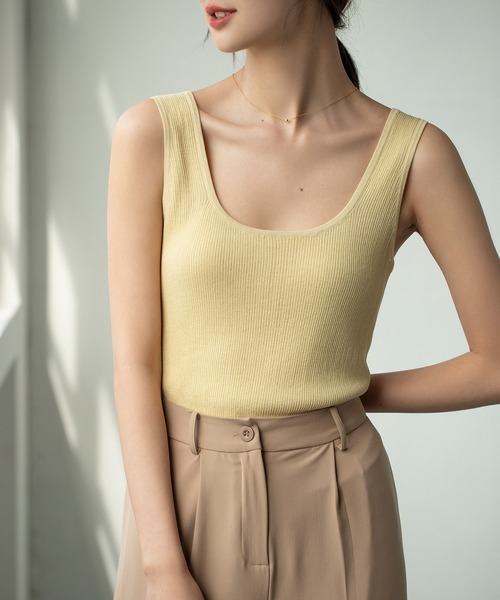 SAISON DE PAPILLON(セゾンドパピヨン)の「サマーニットタンクトップ(タンクトップ・レディース・ホワイト/ブルーグレー/イエロー/ネイビー/パープル/ブラック・L/M)」の1枚目の写真