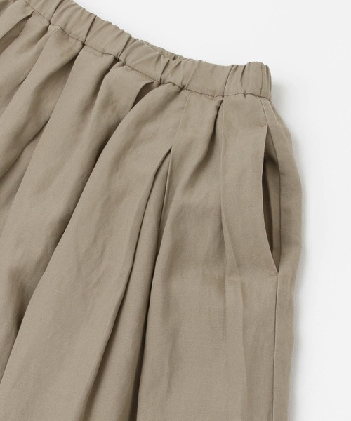 FORK&SPOON（フォークアンドスプーン）の「FORK&SPOON　ランダムタックスカート（スカート・レディース・チャコールグレー/オフホワイト/カーキ・ONE）」の20枚目の写真