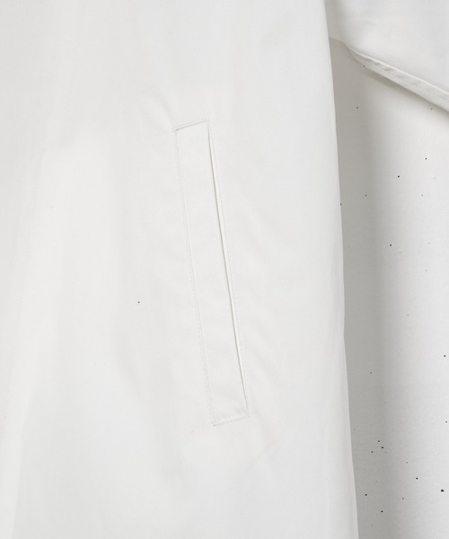 CASPER JOHN（キャスパージョン）の「Snow Hoodie/スノーパーカー（パーカー・メンズ・ホワイト/ブラック・SMALL/MEDIUM/LARGE）」の4枚目の写真