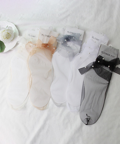 c.u.l（シーユーエル）の「【c.u.l】パール付きリボン レースアップチュールソックス cula216（ソックス/靴下・レディース・ホワイト/ブラック/ベージュ/グレー/アイボリー・FREE）」の11枚目の写真