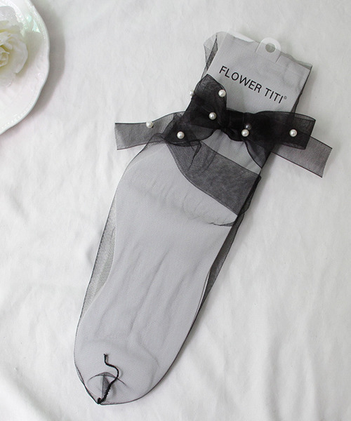 c.u.l（シーユーエル）の「【c.u.l】パール付きリボン レースアップチュールソックス cula216（ソックス/靴下・レディース・ホワイト/ブラック/ベージュ/グレー/アイボリー・FREE）」の10枚目の写真