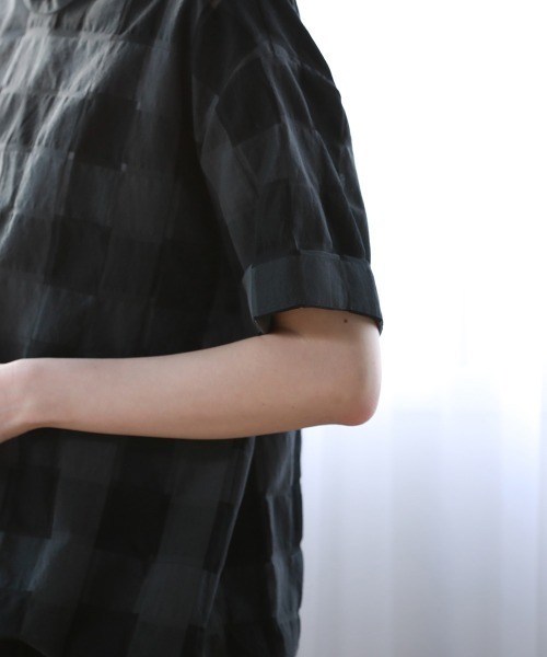 Pao de lo（パオデロ）の「アジャスター付きブロックチェックブラウス（シャツ/ブラウス・レディース・アイボリー/グレー系その他・9号/7号）」の6枚目の写真