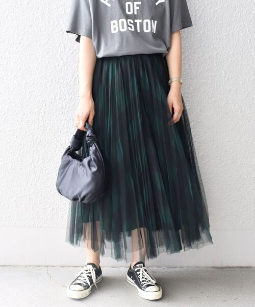 SHIPS（シップス）の「【WEB限定】チュールチェックプリーツスカート◆（スカート・レディース・グレー系その他/ベージュ/グリーン・SMALL/MEDIUM）」の3枚目の写真