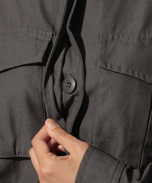 BAYFLOW（ベイフロー）の「ミリタリーバンドカラージャケット（ミリタリージャケット・レディース・ベージュ/カーキ/チャコール・SMALL/MEDIUM）」の14枚目の写真