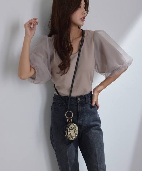 vis-`a-vis（ビサビ）の「【WEB限定】シアーボリュームスリーブプルオーバー（Tシャツ/カットソー・レディース・パープル/ブラック/ベージュ・FREE）」の11枚目の写真