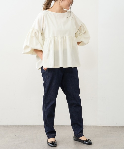 PUAL CE CIN（ピュアルセシン）の「【WEB限定】ギャザースリーブブラウス（シャツ/ブラウス・レディース・オフホワイト/ブラック/グレイッシュベージュ・FREE）」の4枚目の写真