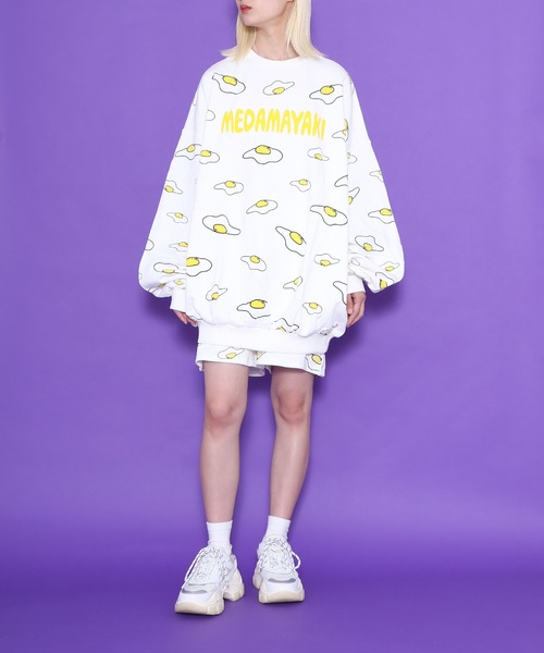 PUNYUS（プニュズ）の「目玉焼き総柄スウェット(MEDAMAYAKI)（スウェット・レディース・ブラック/ホワイト・4/3/1/2）」の17枚目の写真