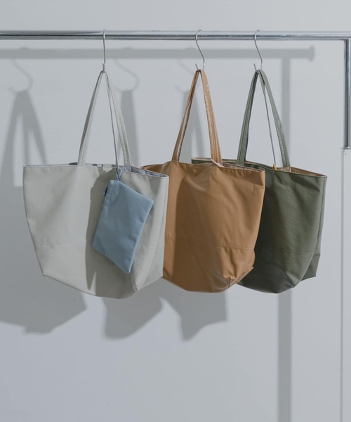 RODE SKO（ロデスコ）の「洗えるフェイクレザートート（トートバッグ・レディース・カーキ/グレー/キャメル・ONE）」の10枚目の写真