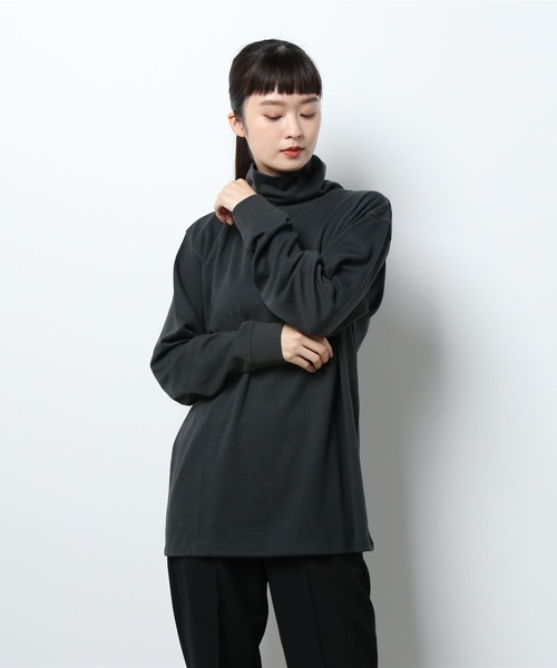 improves(インプローブス)の「サステナブルポリ ポンチ タートルネック ロンT(Tシャツ/カットソー・メンズ・ホワイト/グレイッシュベージュ/ワイン/スミクロ・MEDIUM/LARGE)」の20枚目の写真