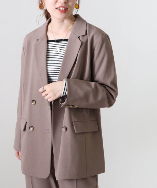 Cheek（チーク）の「無地ダブルブレストテーラードジャケット（テーラードジャケット・レディース・ワインレッド/モカ・MEDIUM）」の15枚目の写真