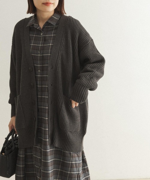 FORK&SPOON（フォークアンドスプーン）の「FORK&SPOON　両畦Vネックカーディガン（カーディガン/ボレロ・レディース・チャコールグレー/ブルー/ホワイト系その他・ONE）」の3枚目の写真