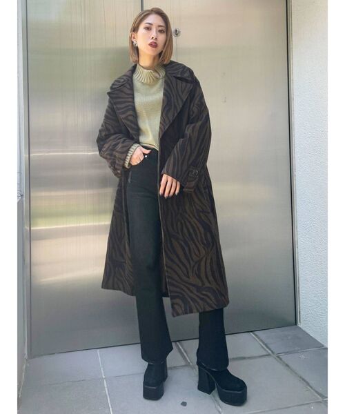 EMODA(エモダ)の「スリットステップニット(ニット/セーター・レディース・ブラック/カーキ/アイボリー/キャメル・FREE)」の11枚目の写真