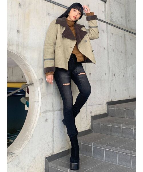 EMODA(エモダ)の「スリットステップニット(ニット/セーター・レディース・ブラック/カーキ/アイボリー/キャメル・FREE)」の6枚目の写真