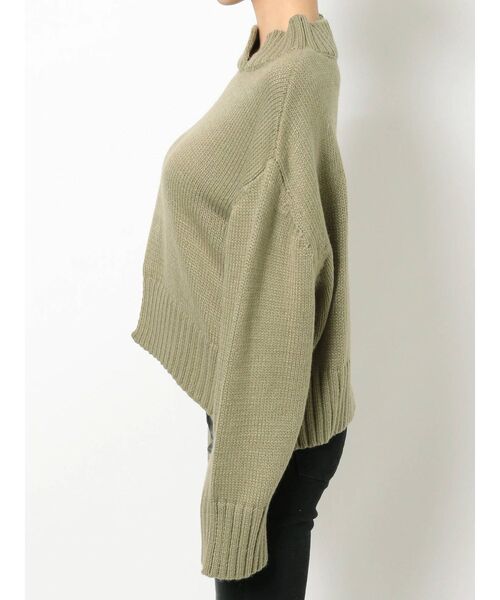 EMODA(エモダ)の「スリットステップニット(ニット/セーター・レディース・ブラック/カーキ/アイボリー/キャメル・FREE)」の7枚目の写真