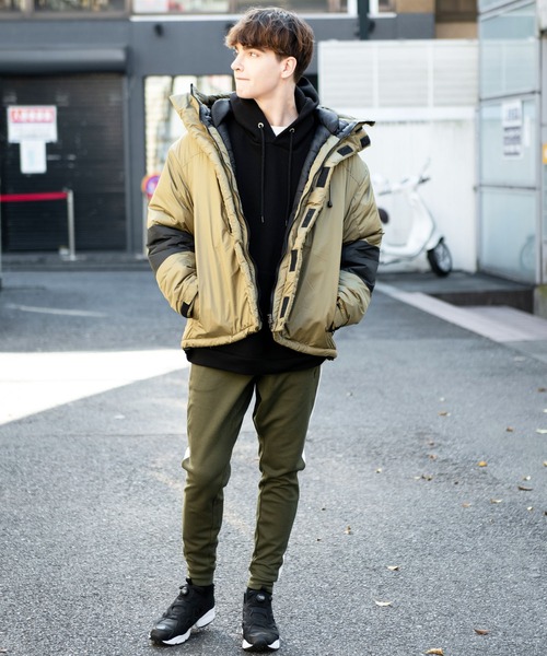 8(eight)(エイト)の「中綿マウンテンパーカー(マウンテンパーカー・メンズ・ブラック/オリーブ/ベージュ/ネイビー/チャコールグレー・SMALL/MEDIUM/X-LARGE/LARGE)」の13枚目の写真