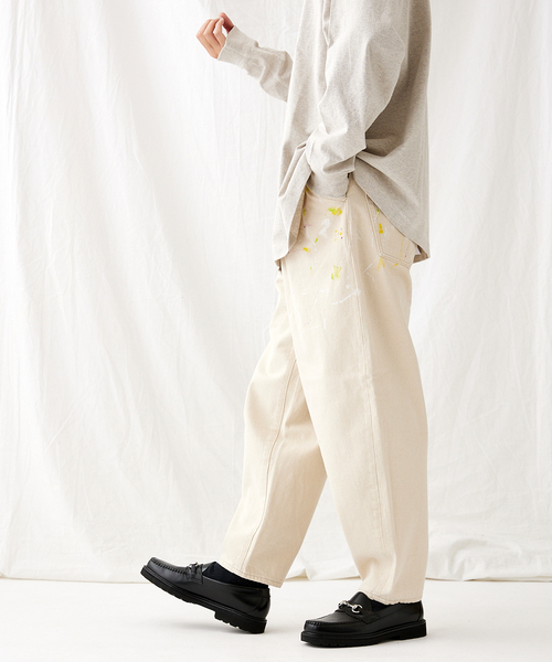 JOURNAL STANDARD(ジャーナルスタンダード)の「デニム トレイル ペイント バルーン パンツ(デニムパンツ・メンズ・インディゴブルー/アイボリー・SMALL/MEDIUM/LARGE)」の3枚目の写真