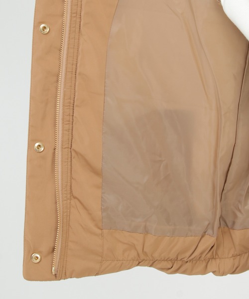IKKA LOUNGE（イッカラウンジ）の「ピーチスキンダウンジャケット（ダウンジャケット/コート・レディース・キャメル/ブラック・L/M）」の9枚目の写真