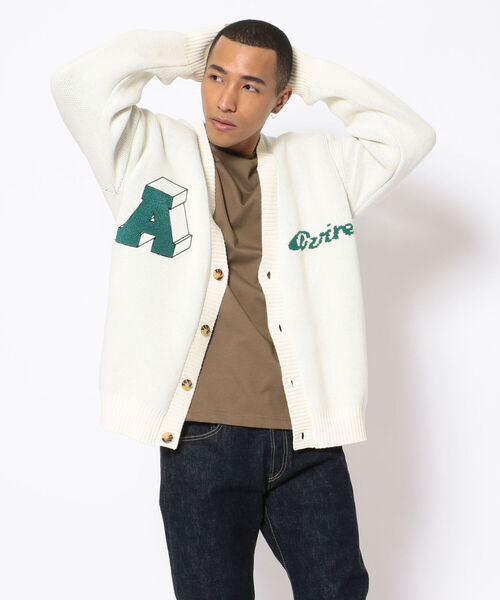AVIREX（アヴィレックス）の「【直営店限定】 コットン ニット コーディガン サークルロゴ / COTTON KNIT CARDIGAN CIRCLE LOGO / アヴィレックス / AVIREX（カーディガン/ボレロ・メンズ・ブラック/ホワイト・MEDIUM/LARGE）」の4枚目の写真
