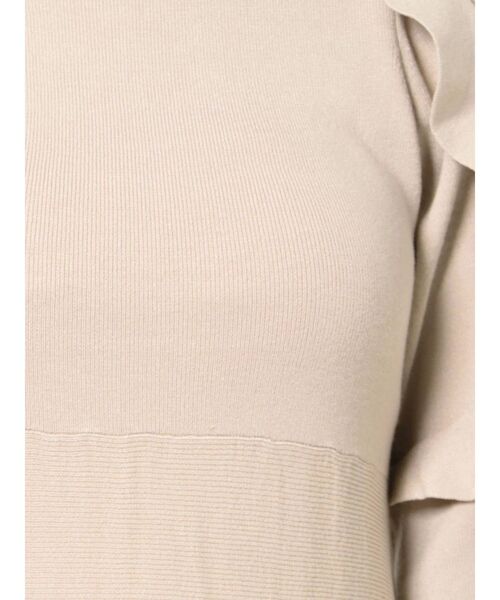 MERCURYDUO（マーキュリーデュオ）の「ラッフルスリーブフレアニットワンピース（ワンピース・レディース・グレー/パープル/ベージュ・SMALL/MEDIUM）」の18枚目の写真