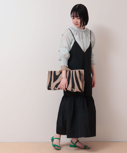 ◇【WEB限定カラーあり】シアーハイネックブラウス
