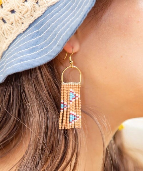 チャイハネ（チャイハネ）の「【チャイハネ】タルティティピアス 片耳用1pcs（ピアス（片耳用）・レディース・イエロー/マルチ/ライトブラウン・FREE）」の2枚目の写真