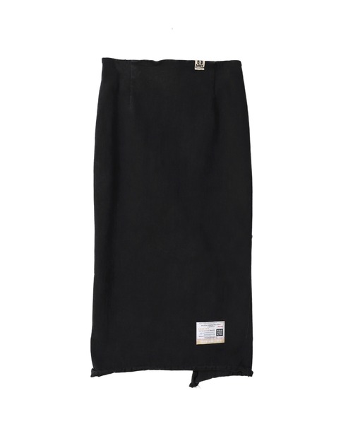 Maison MIHARA YASUHIRO(メゾンミハラヤスヒロ)の「Shrunk Chino Tight Skirt(デニムスカート・レディース・ホワイト・38)」の6枚目の写真