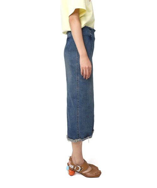 Maison MIHARA YASUHIRO(メゾンミハラヤスヒロ)の「Shrunk Chino Tight Skirt(デニムスカート・レディース・ホワイト・38)」の18枚目の写真