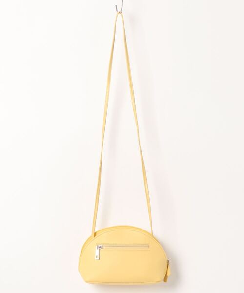 AULI（アウリィ）の「ラウンドZIPショルダーバッグ（ショルダーバッグ・レディース・ブラック/ベージュ/イエロー/イエロー×グリーン・FREE）」の7枚目の写真